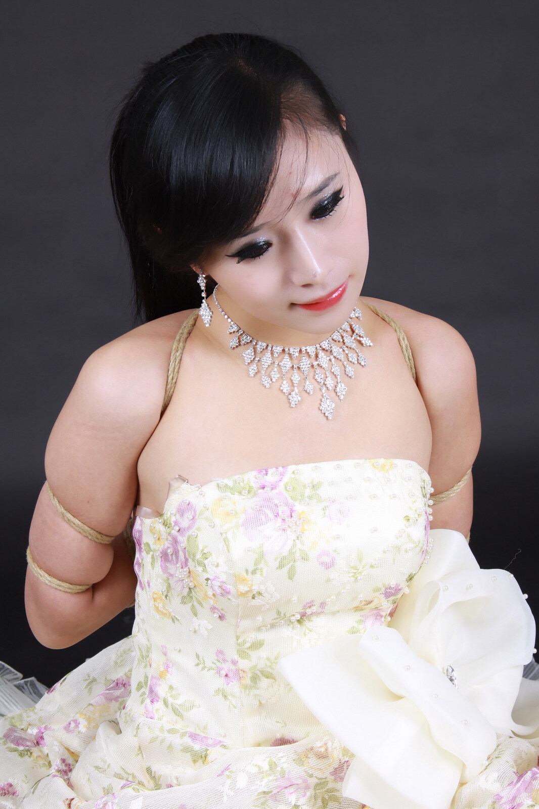 捆绑婚纱照 幸福的新娘-馨缘 【神艺缘】