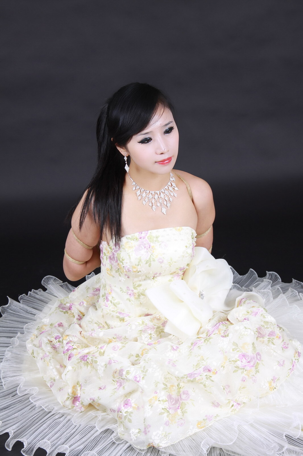 捆绑婚纱照 幸福的新娘-馨缘 【神艺缘】