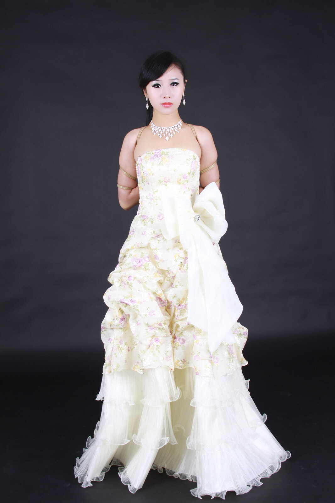 捆绑婚纱照 幸福的新娘-馨缘 【神艺缘】