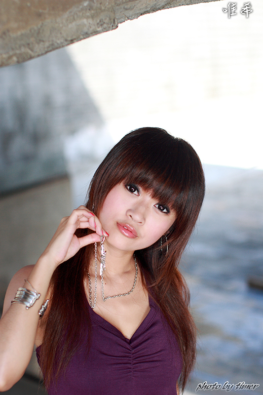 台湾妹子 寵兒-中華大學外拍