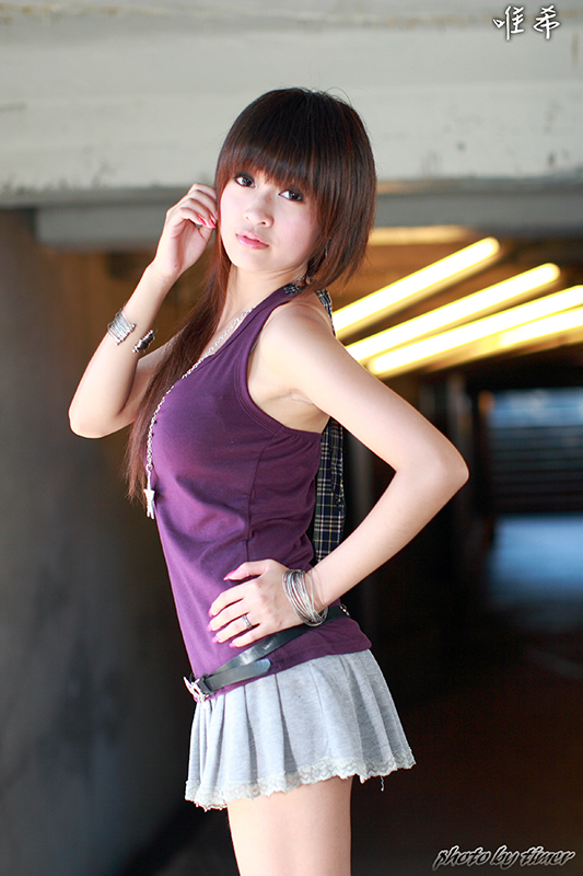 台湾妹子 寵兒-中華大學外拍