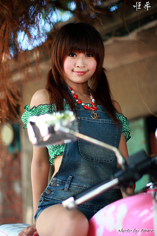 台湾妹子 寵兒-中華大學外拍