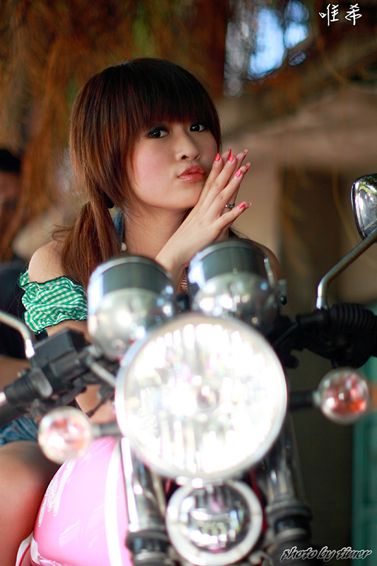 台湾妹子 寵兒-中華大學外拍