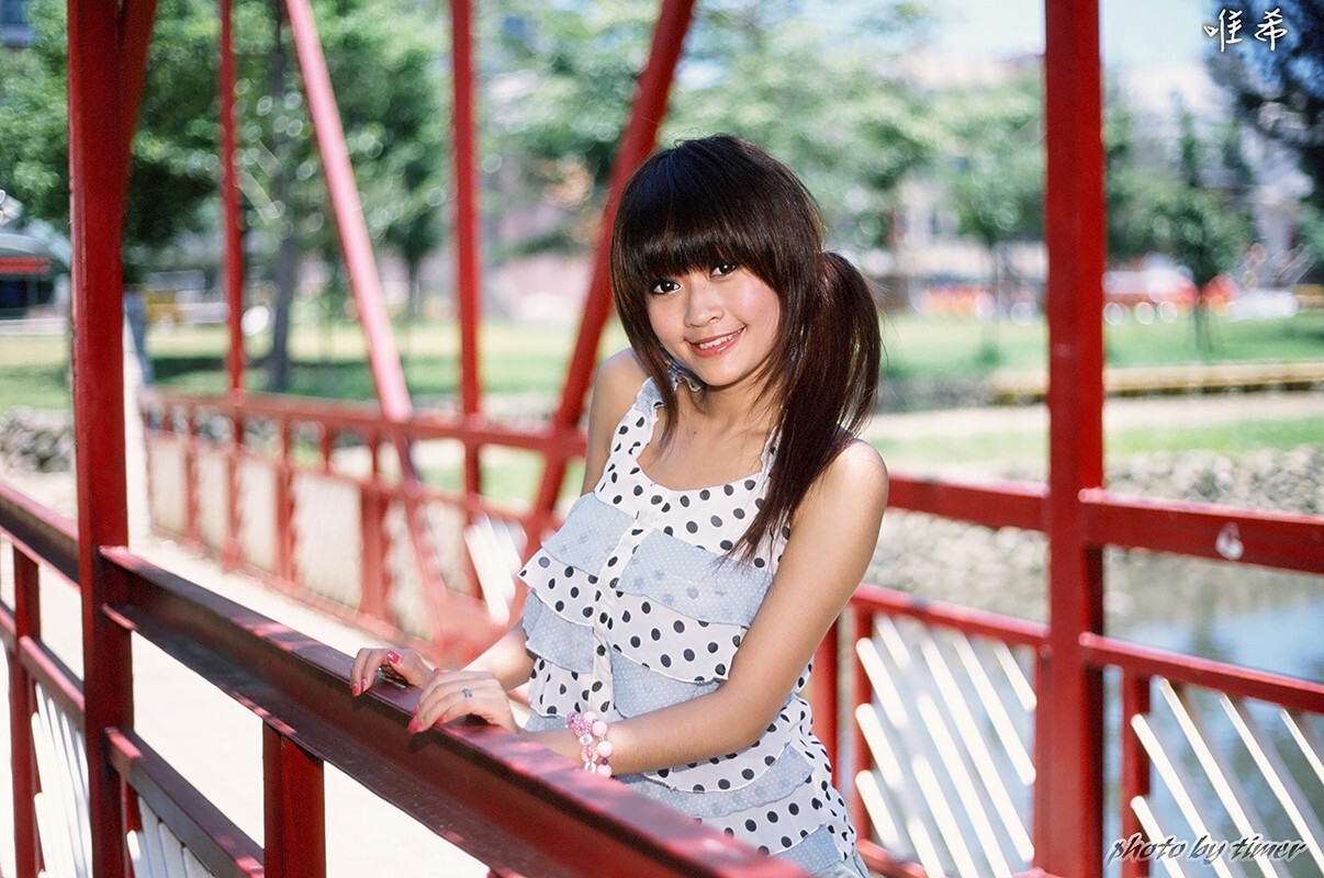 台湾妹子 寵兒-中華大學外拍