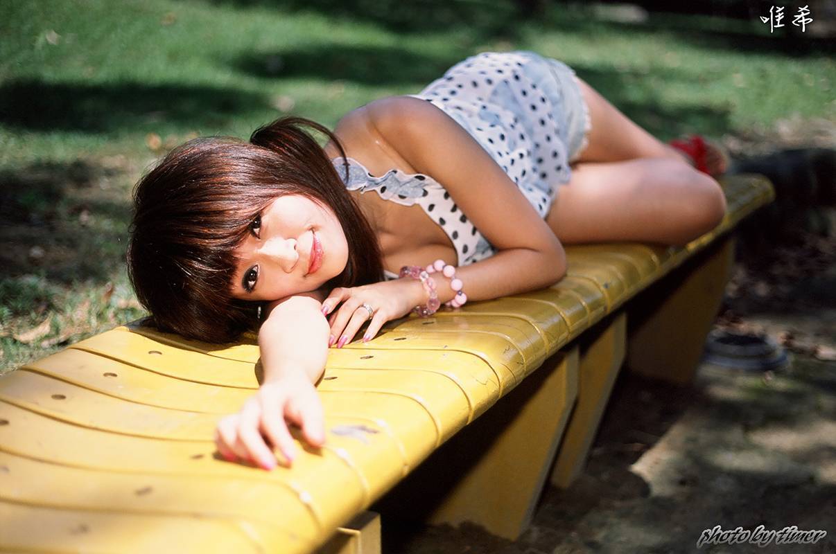 台湾妹子 寵兒-中華大學外拍