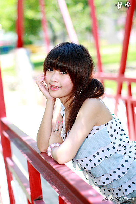 台湾妹子 寵兒-中華大學外拍