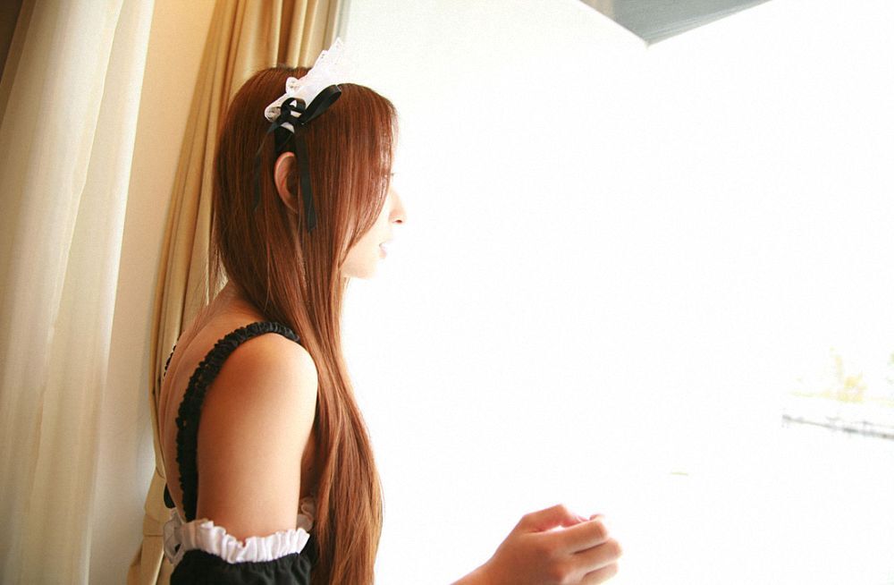 [网络收集] 2013.08.14 媚眼女仆的诱人网袜