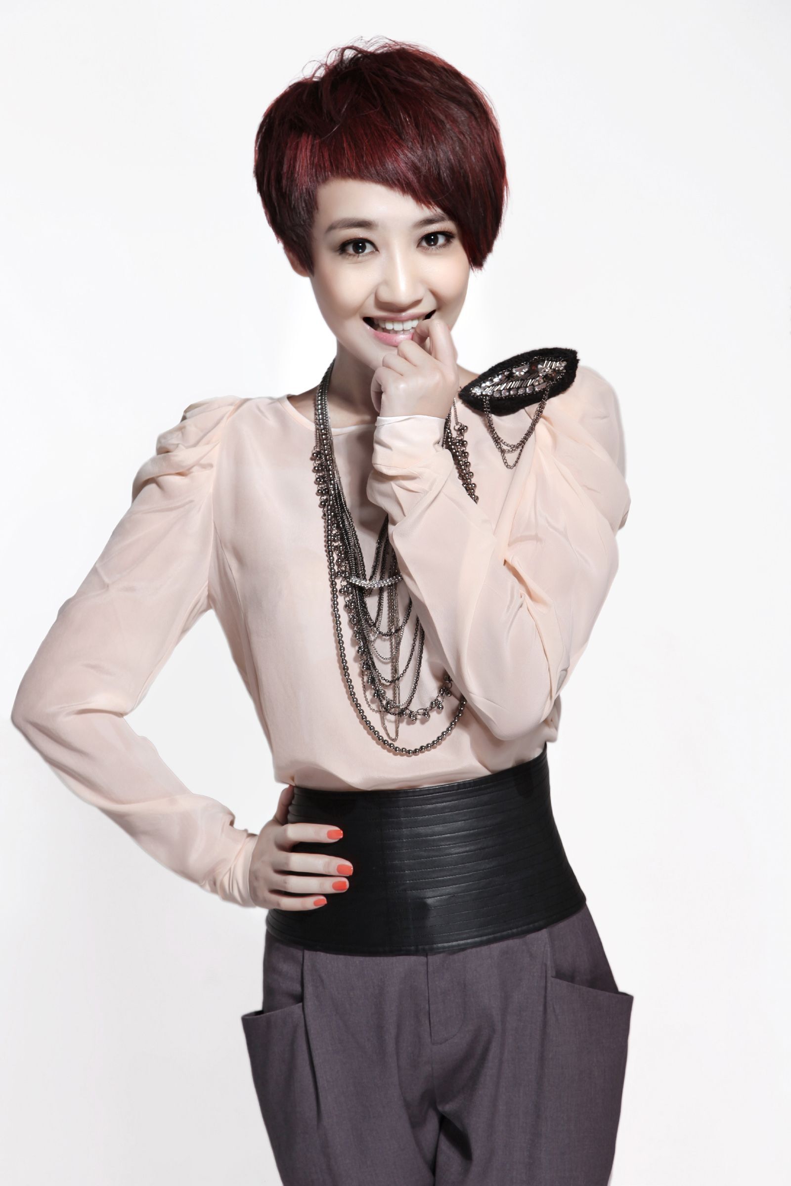 左岩展现无穷魅力  美至极