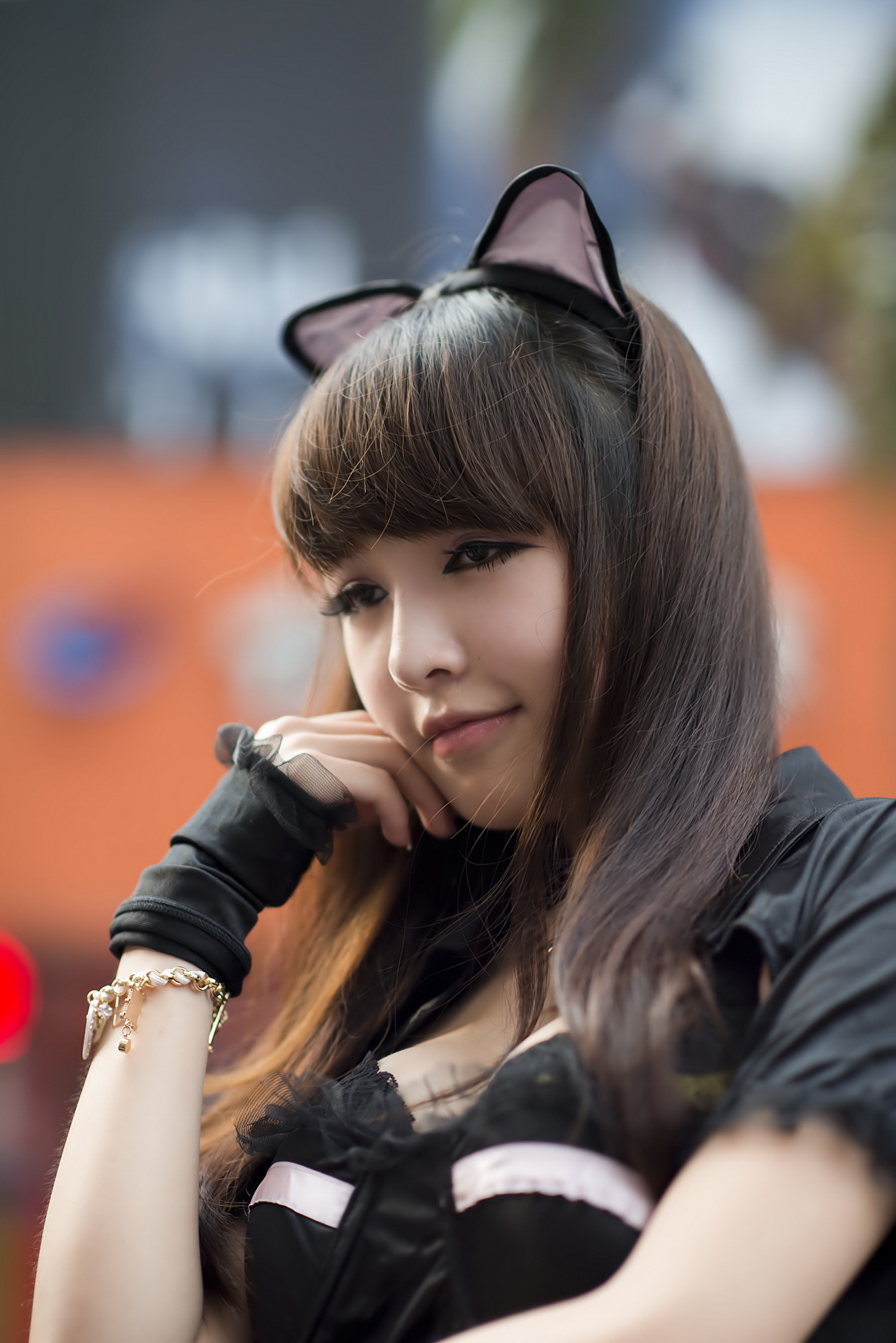 性感美人夏小薇 豪车前凸后翘 黑丝诱惑 可爱粉嫩女孩