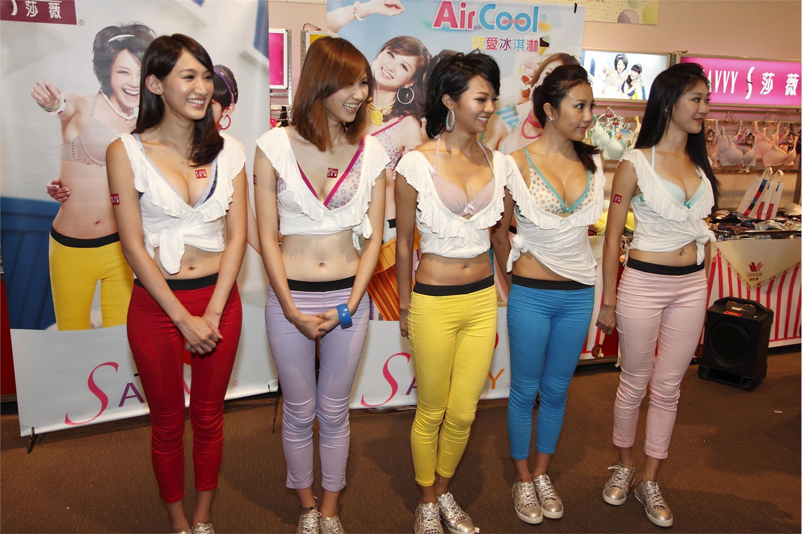 2011ZERO+莎薇內衣代言 美女代言