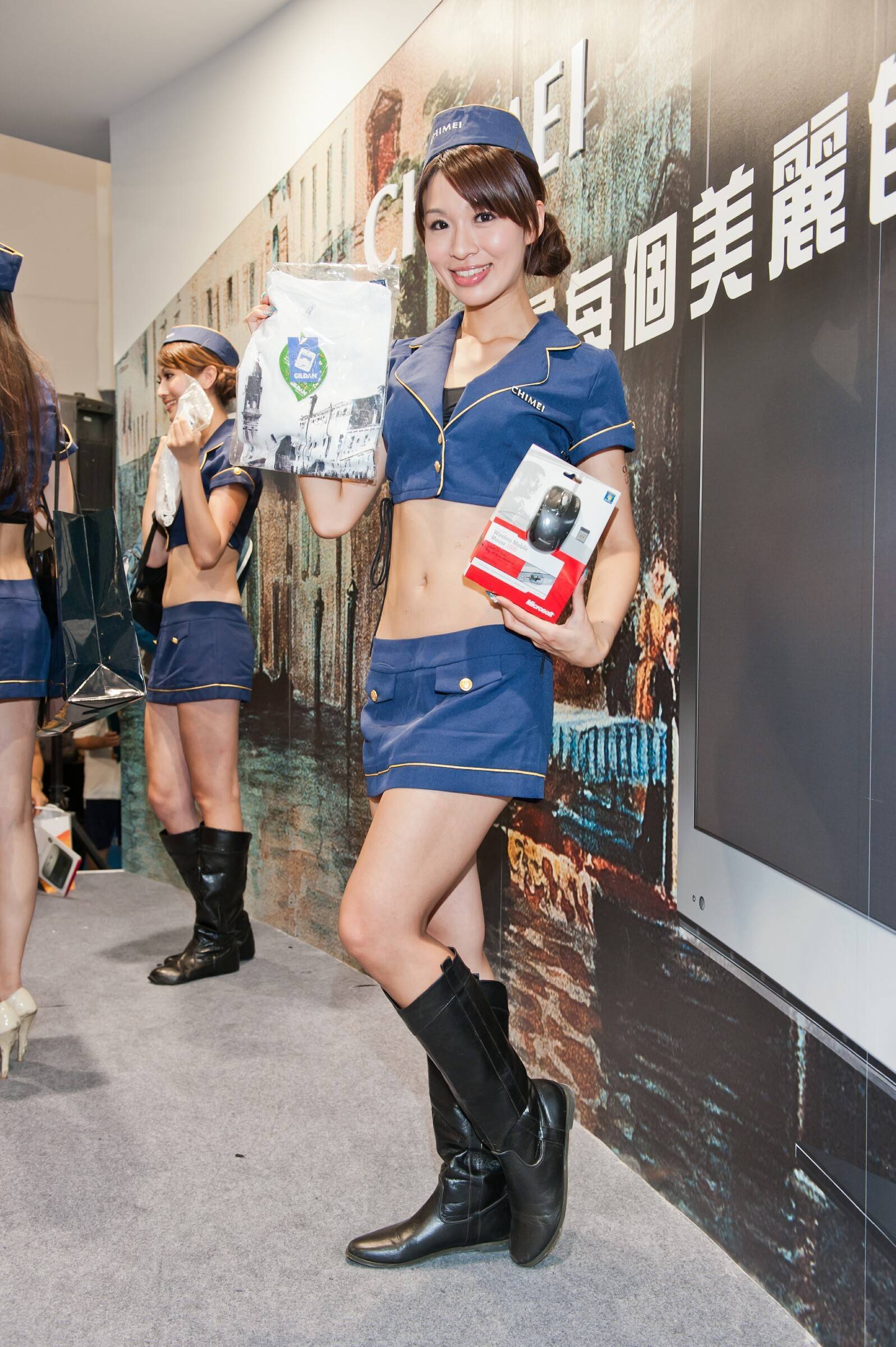 美女美腿如云 2011展台系列