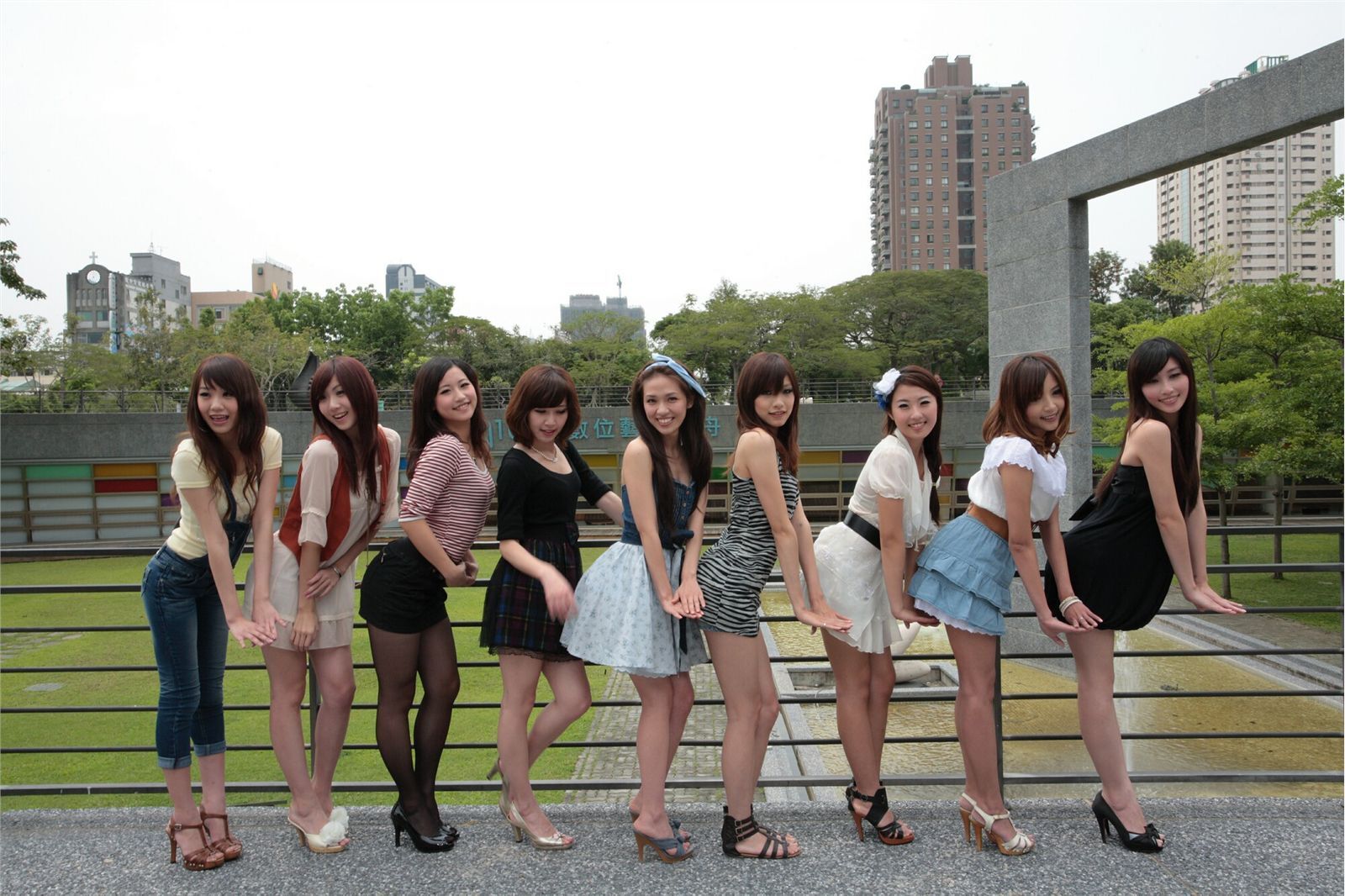 台中麻豆聯誼會 深圳珠宝展模特