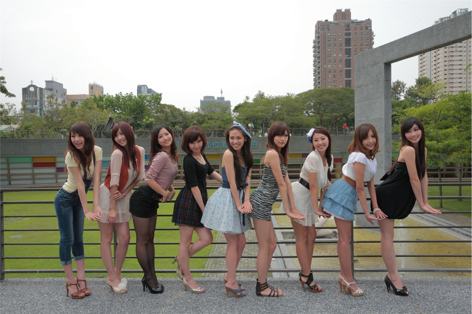 台中麻豆聯誼會 深圳珠宝展模特