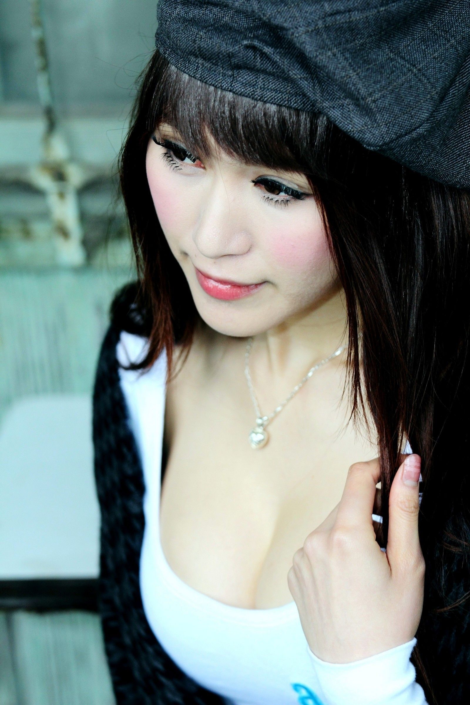 台湾大学美女模特外拍　FHM2012冠军呂品儀