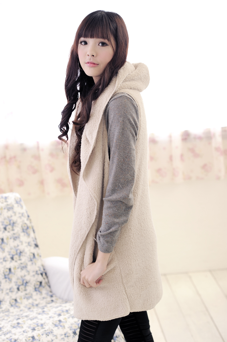 国产美女模特高清写真　20120101-MOLT二