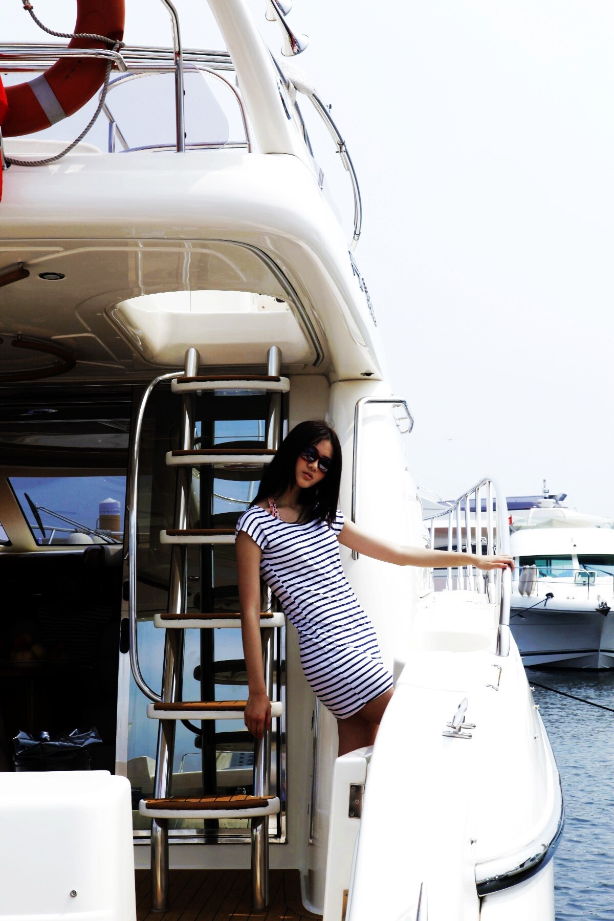 高清性感美女图片　杂图写真美女