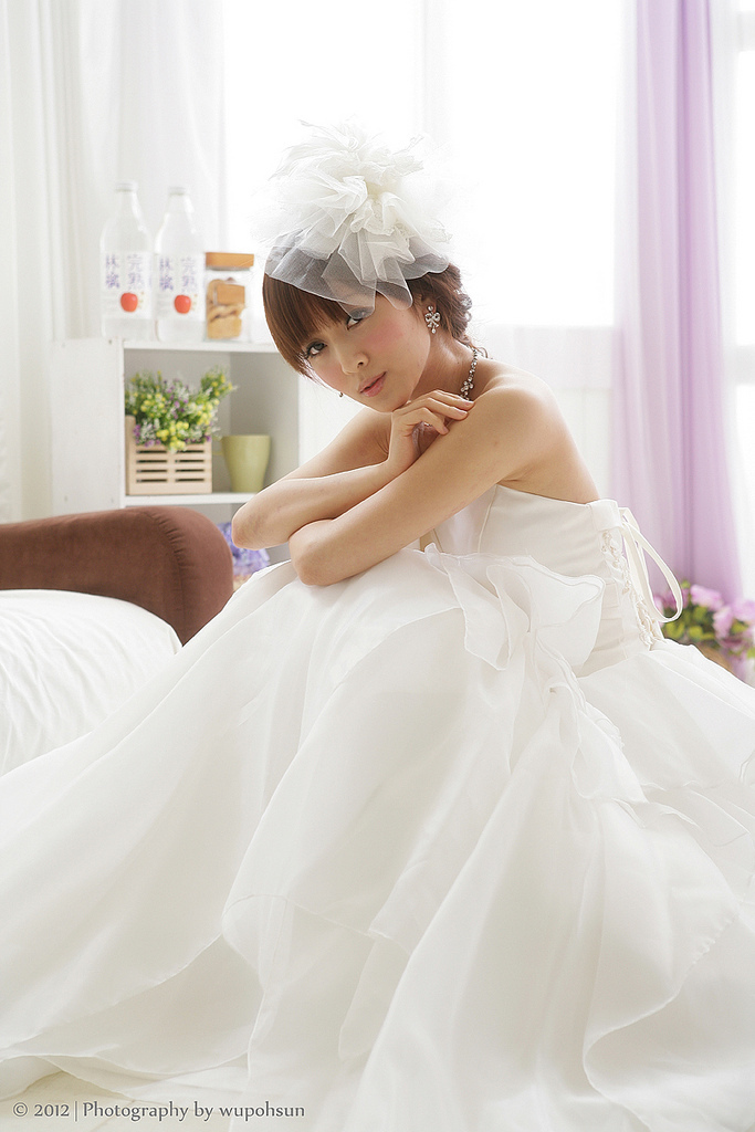 果子 最新婚紗写真2012.02.26　清纯美女模特写真