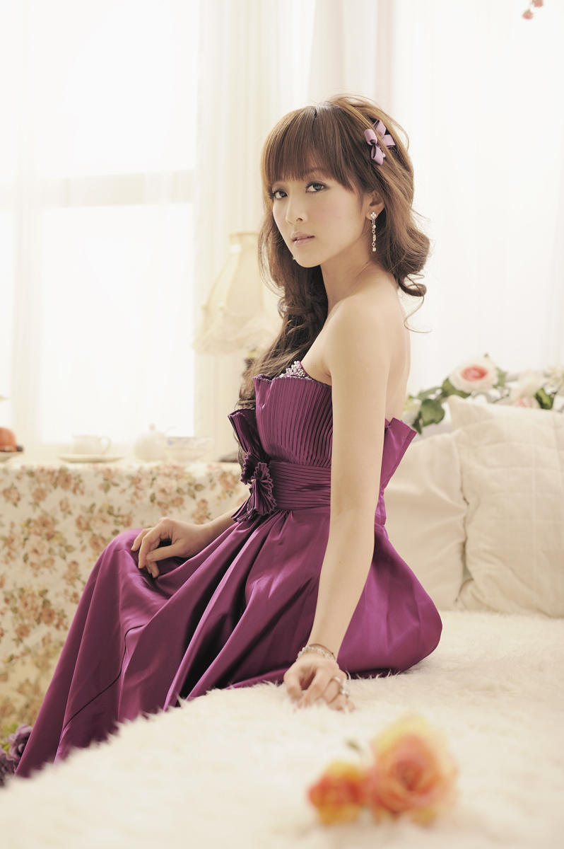 果子 2012.02.26 棚拍婚纱最新青纯美女图片