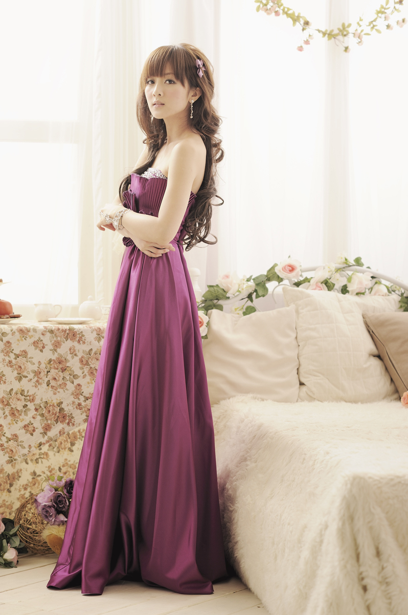 果子 2012.02.26 棚拍婚纱最新青纯美女图片