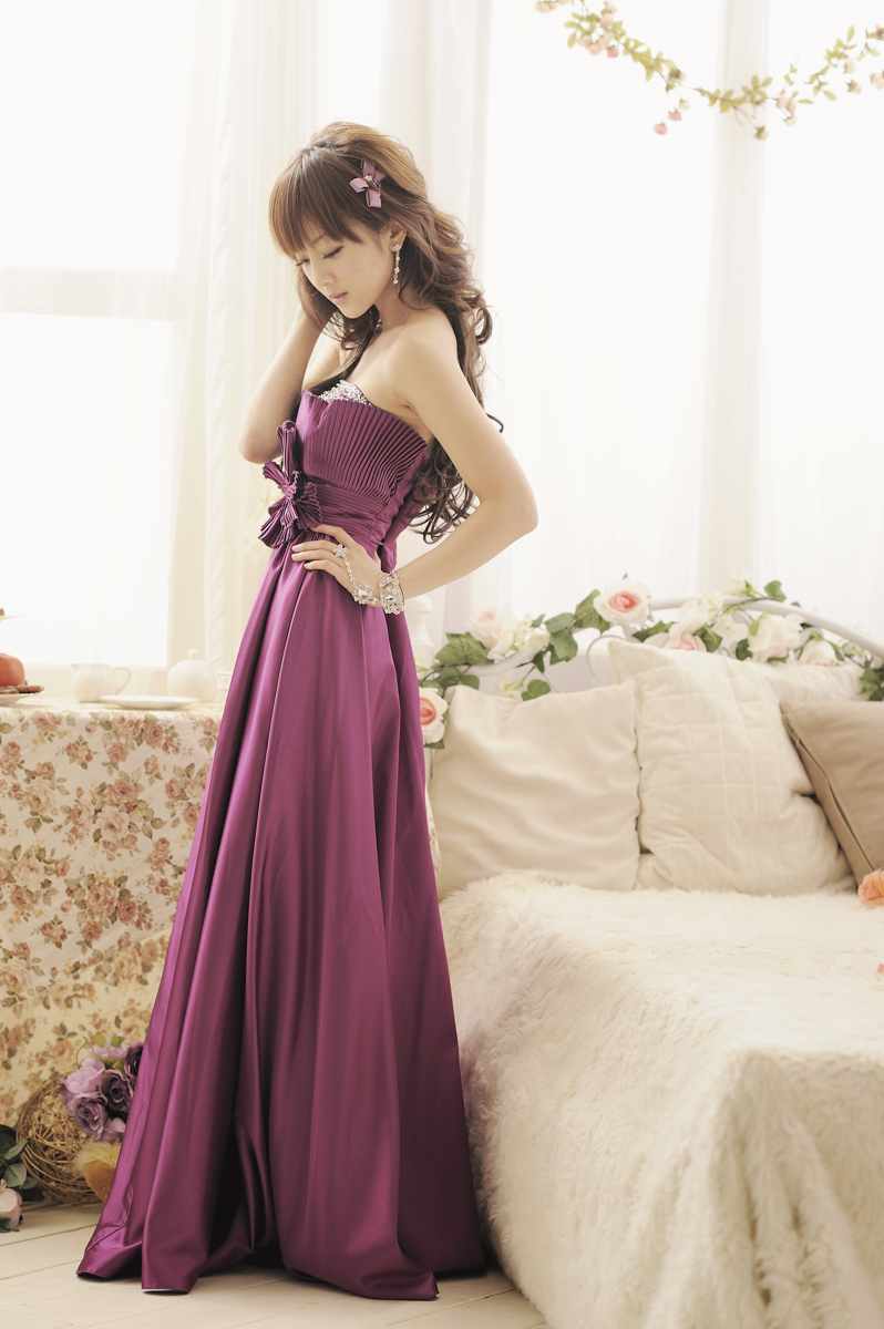 果子 2012.02.26 棚拍婚纱最新青纯美女图片