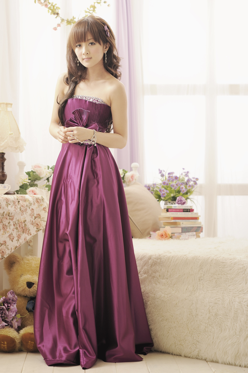 果子 2012.02.26 棚拍婚纱最新青纯美女图片