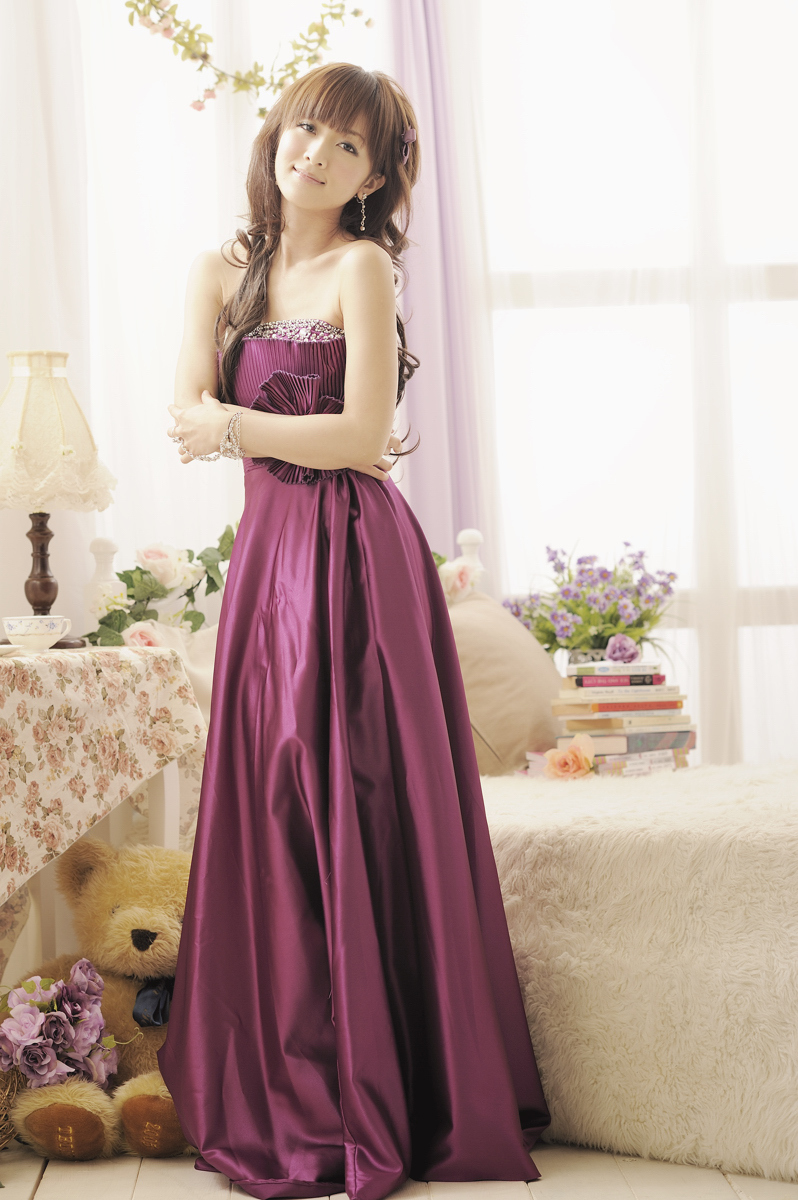 果子 2012.02.26 棚拍婚纱最新青纯美女图片