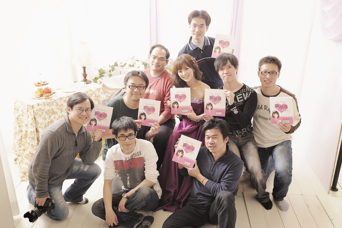 果子 2012.02.26 棚拍婚纱最新青纯美女图片