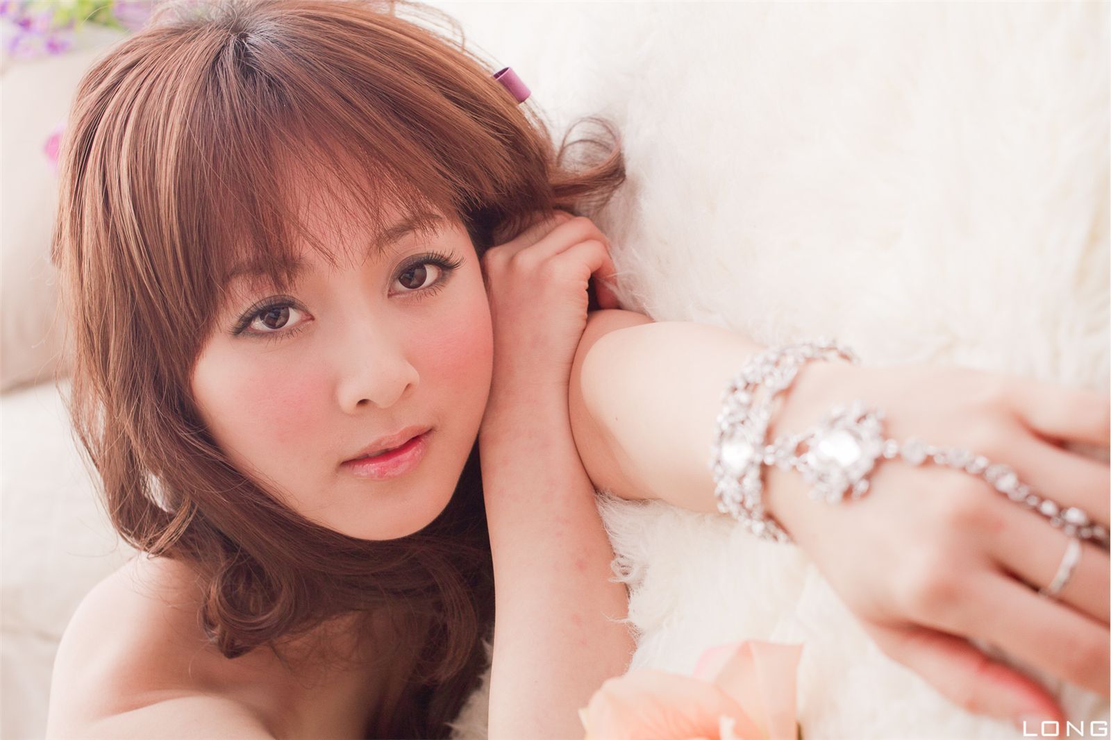 果子 2012.02.26 棚拍婚纱最新青纯美女图片