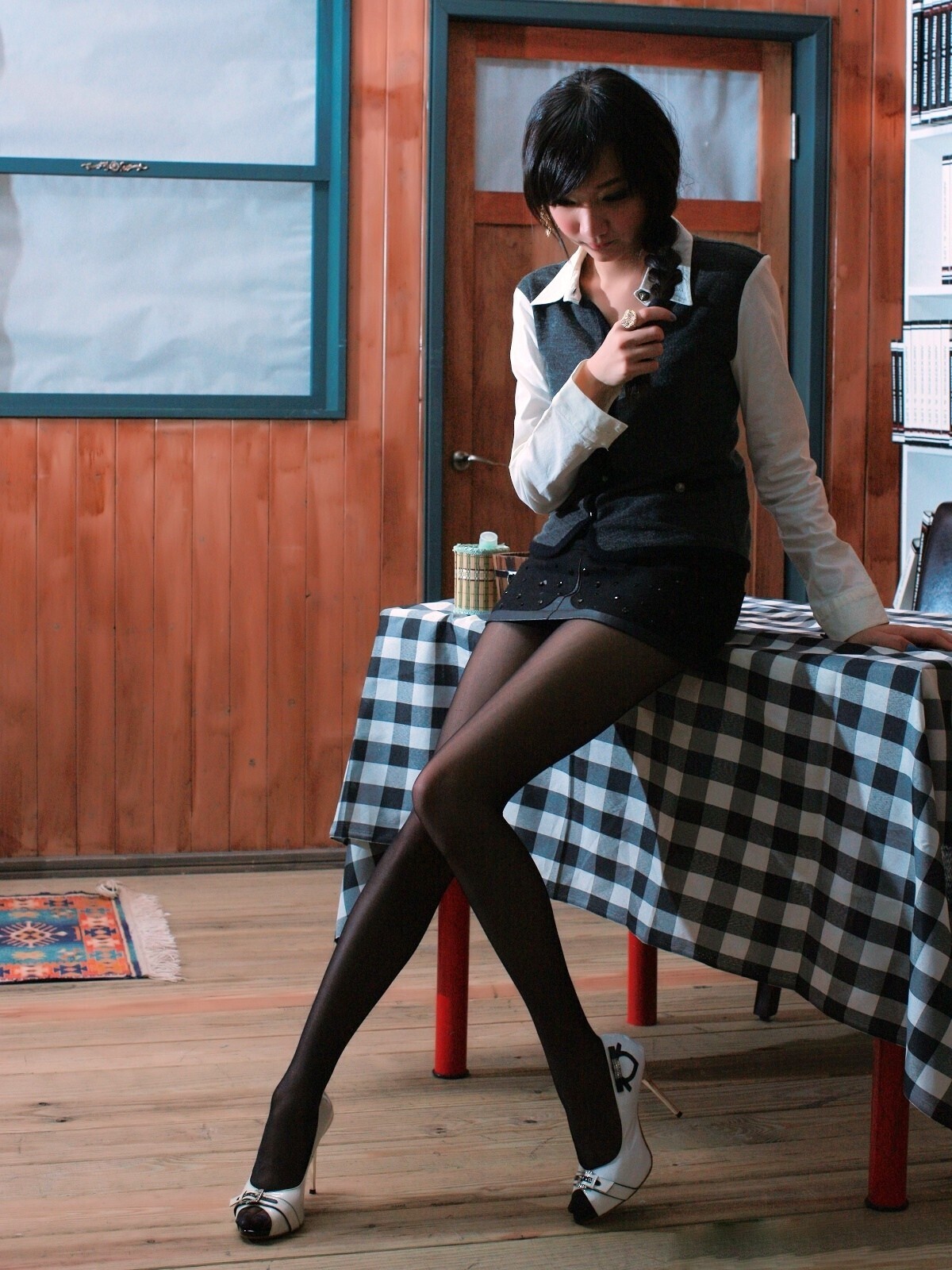 Tina - 2012.03.18 梦儿吟　国产性感美女图片