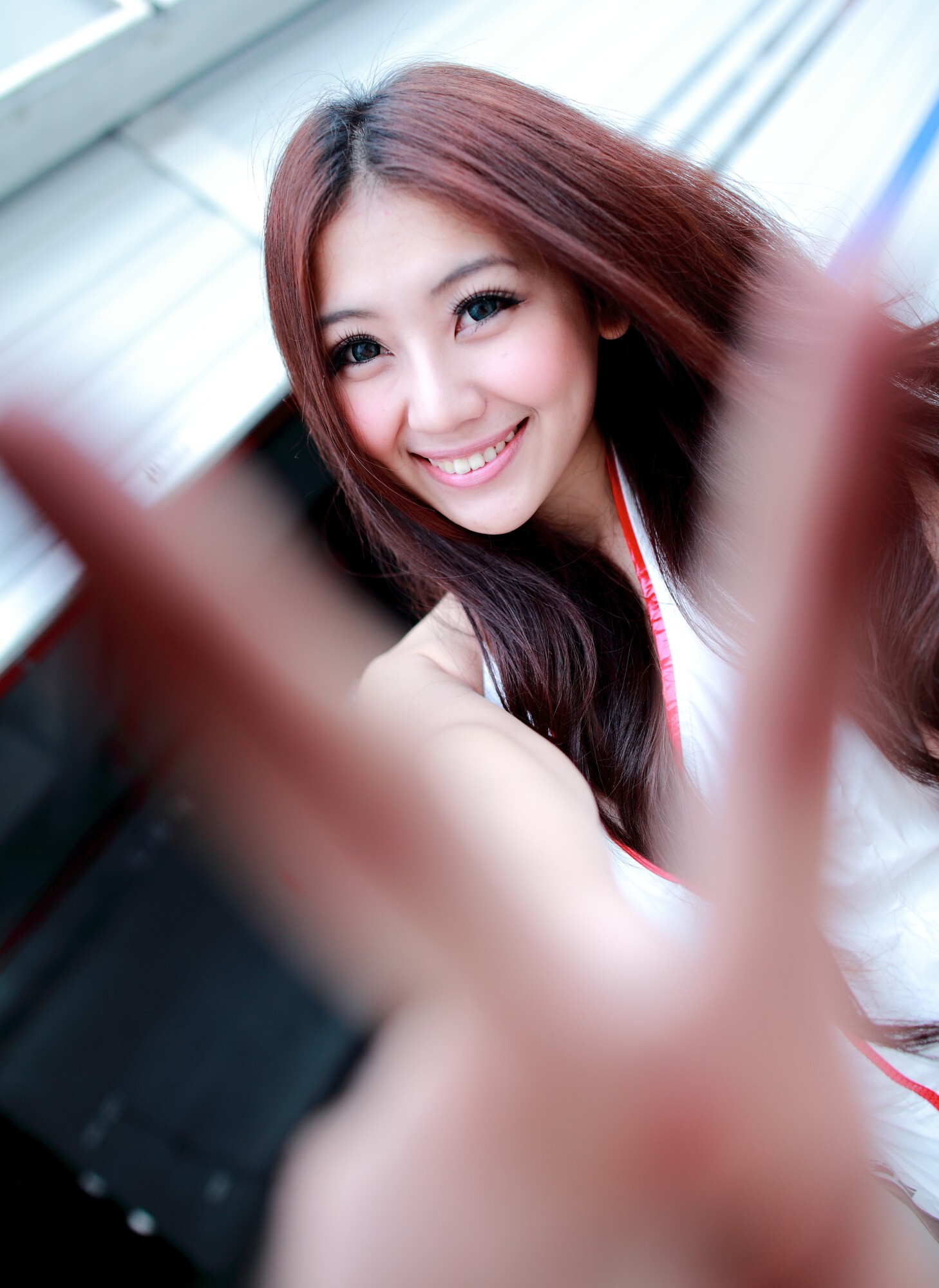 2012年4月22日 錢錢　国产美女车模性感美女图片