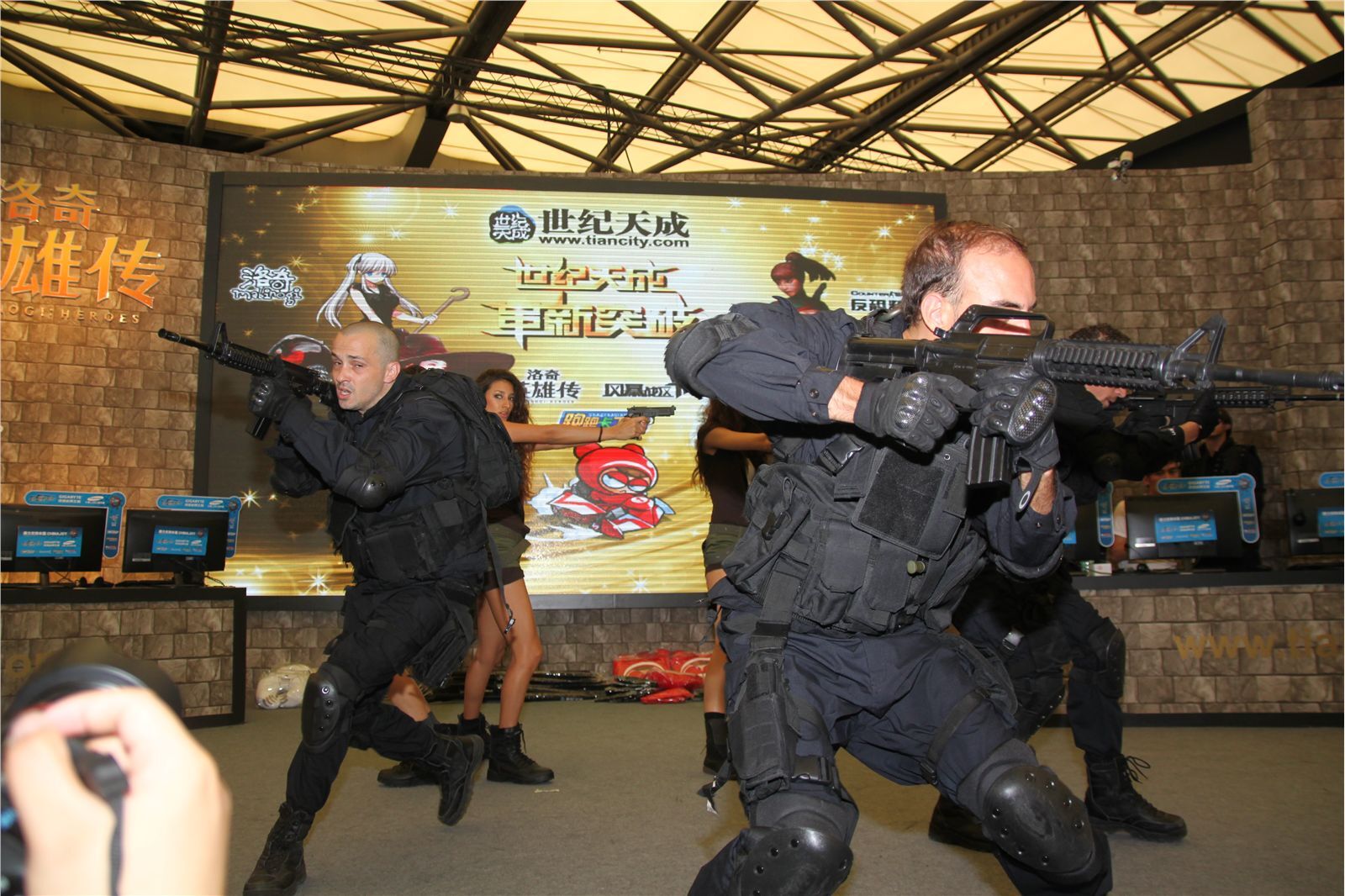 模特美女 ChinaJoy 2011高清图 No.1 现场图库