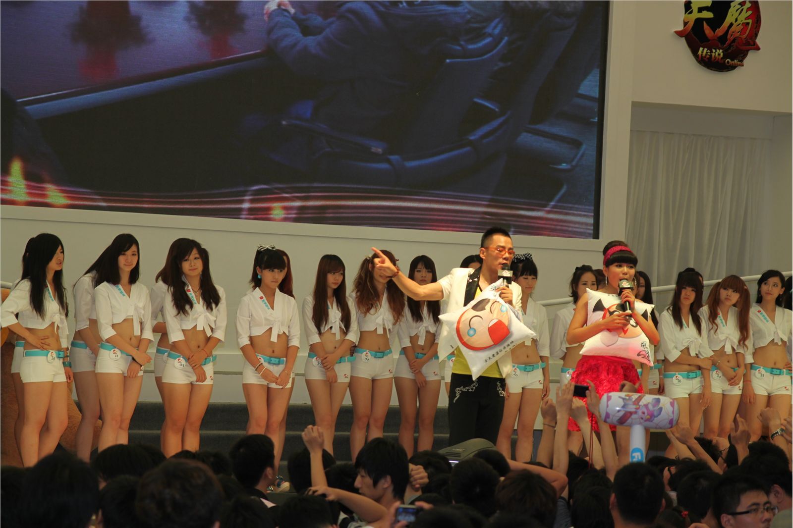 模特美女 ChinaJoy 2011高清图 No.2 现场图库