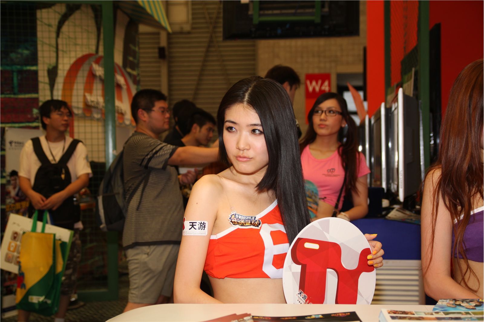 模特美女 ChinaJoy 2011高清图 No.2 现场图库