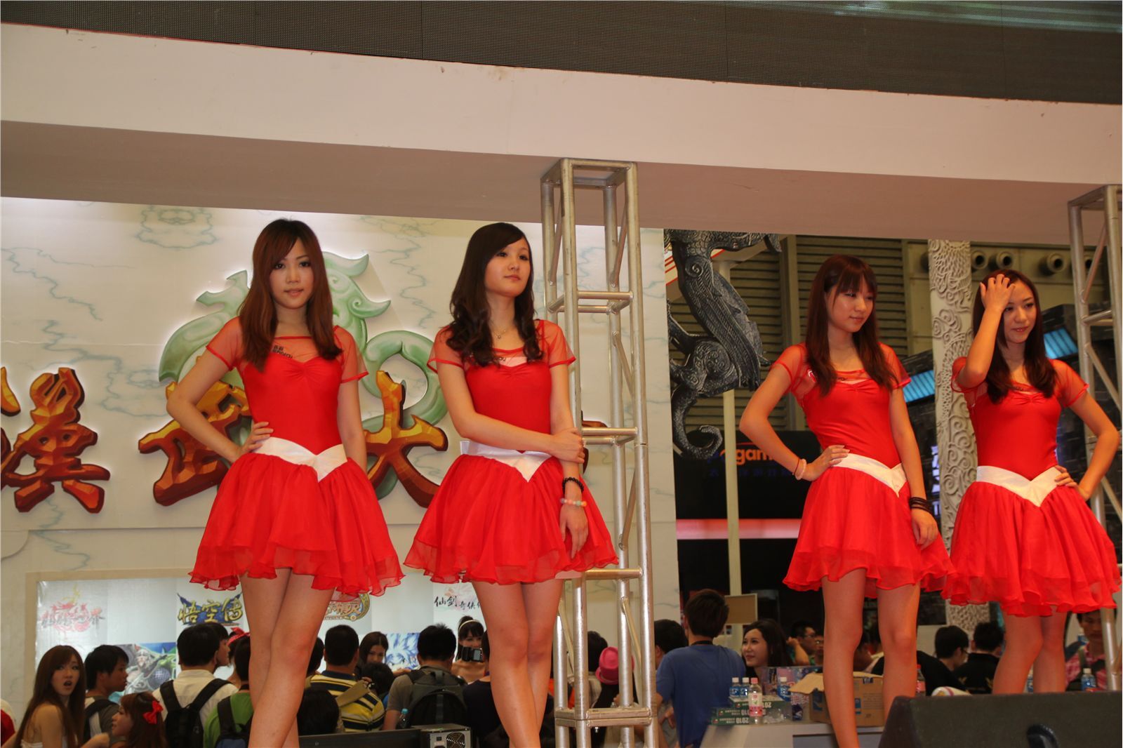 模特美女 ChinaJoy 2011高清图 No.2 现场图库