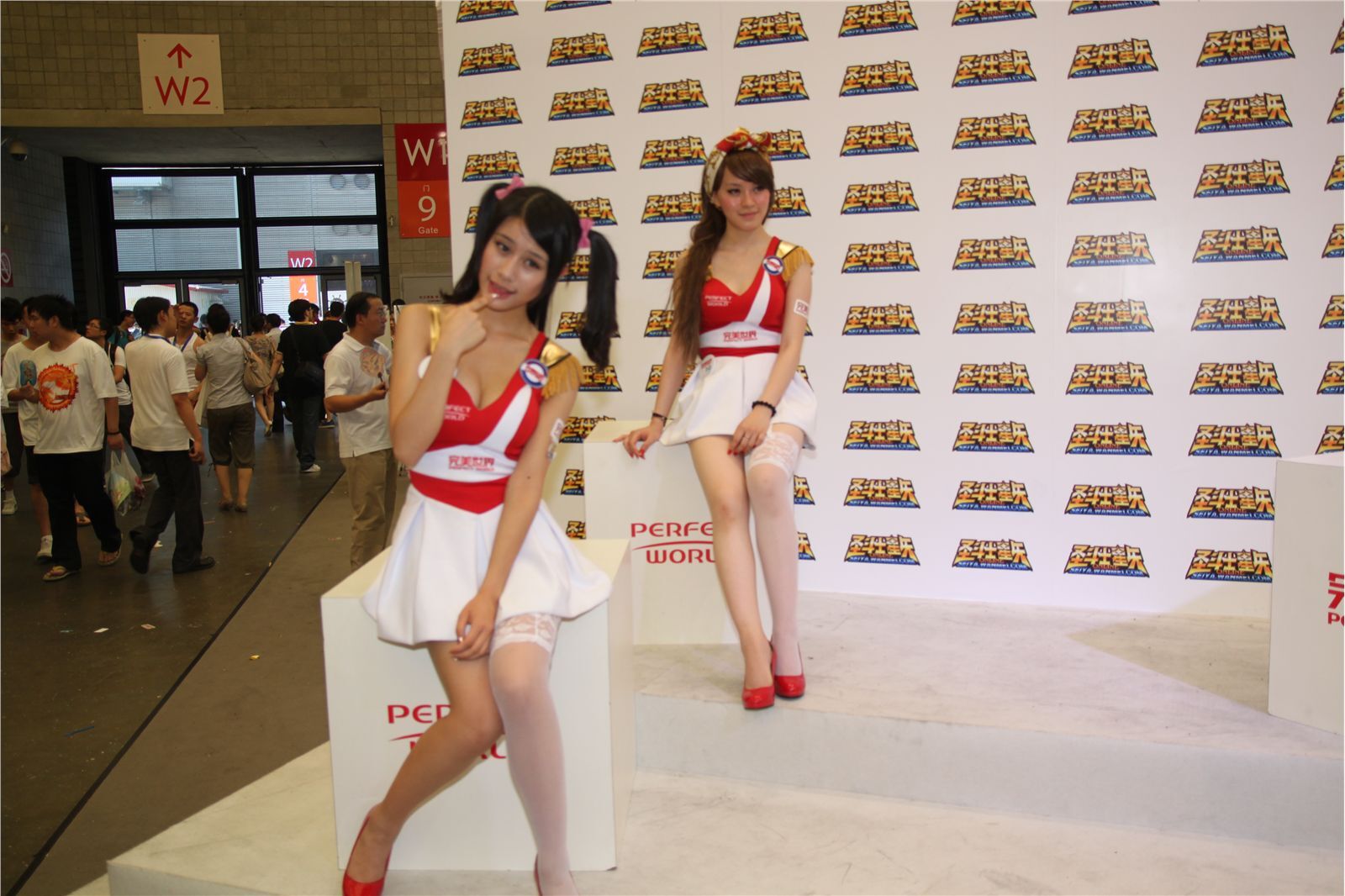 模特美女 ChinaJoy 2011高清图 No.3 现场图库