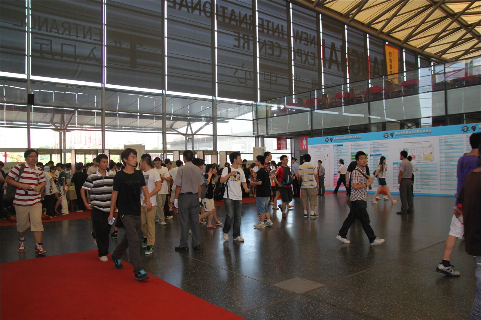 ChinaJoy 2011 模特美女秀场高清大图  NO.04