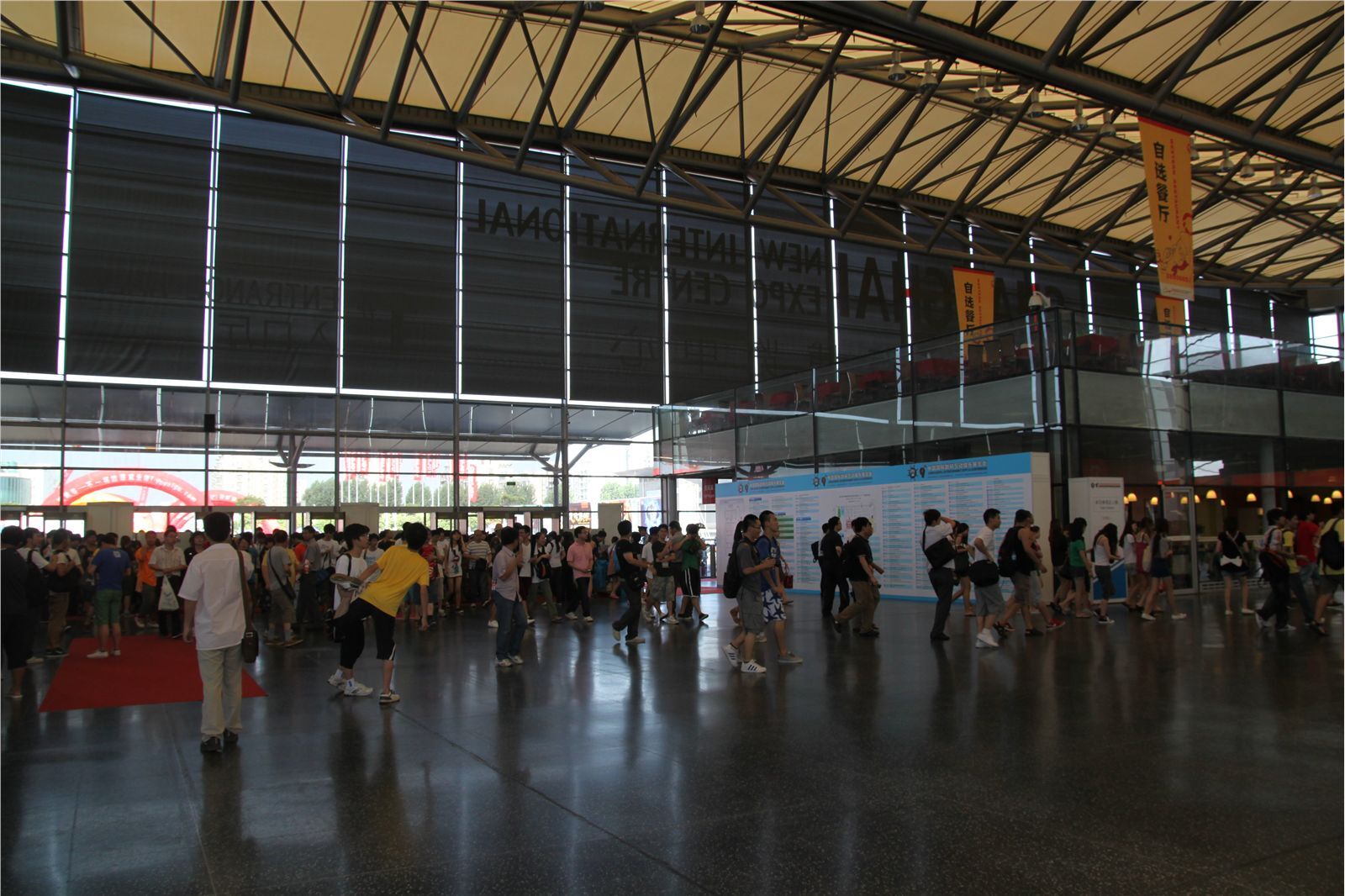 ChinaJoy 2011 模特美女秀场高清大图  NO.04