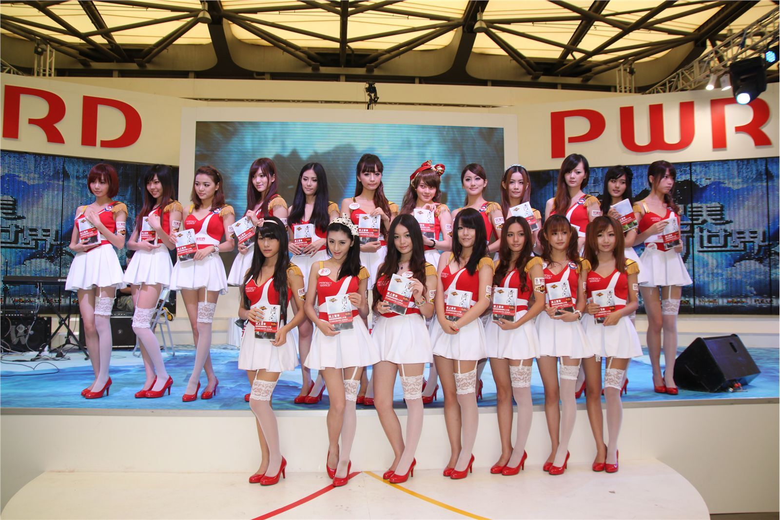 ChinaJoy 2011 模特美女秀场高清大图  NO.04