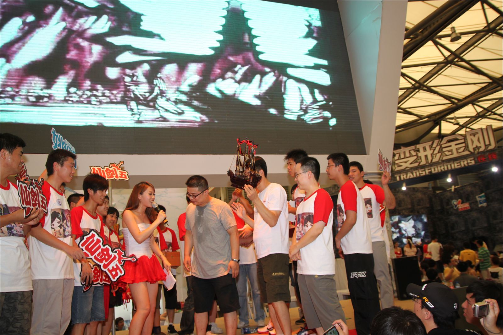 模特走场美女图片 超级高清美女图片打包下载 ChinaJoy 8