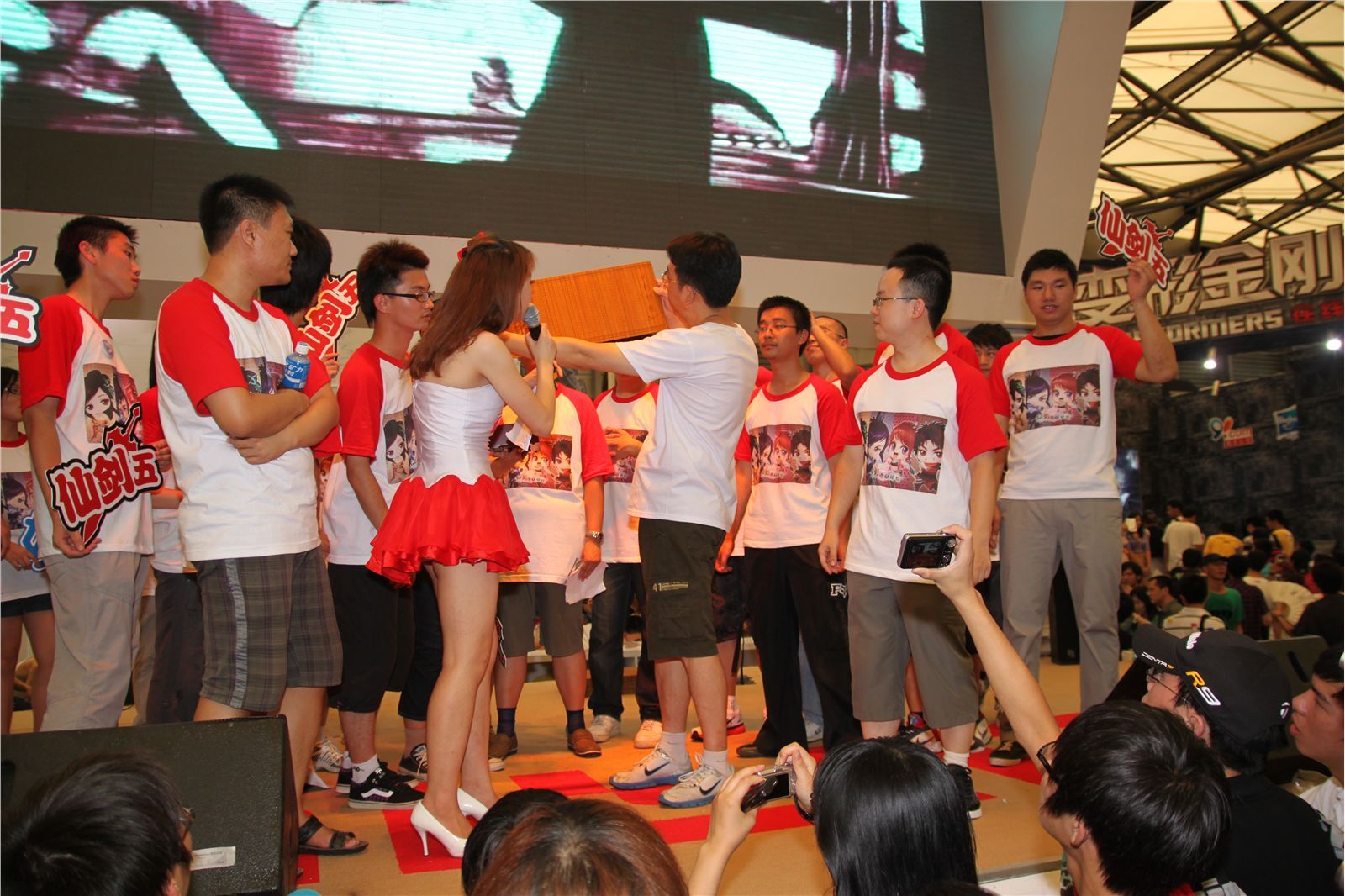 模特走场美女图片 超级高清美女图片打包下载 ChinaJoy 9