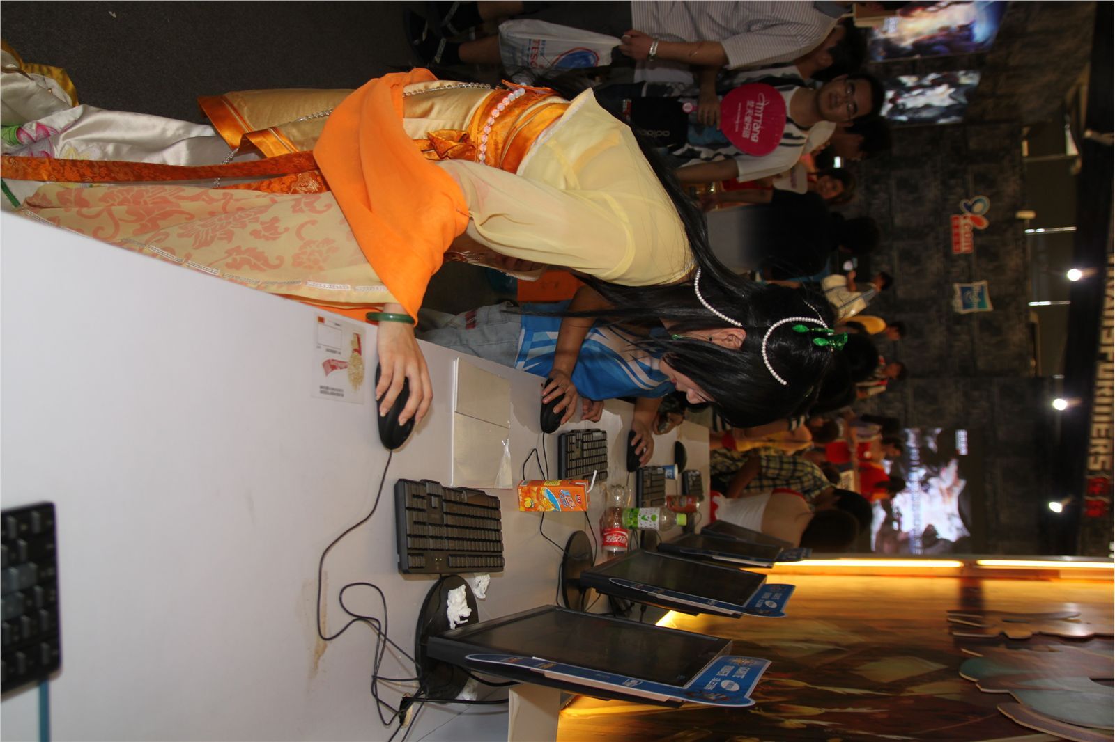 模特走场美女图片 超级高清美女图片打包下载 ChinaJoy 9