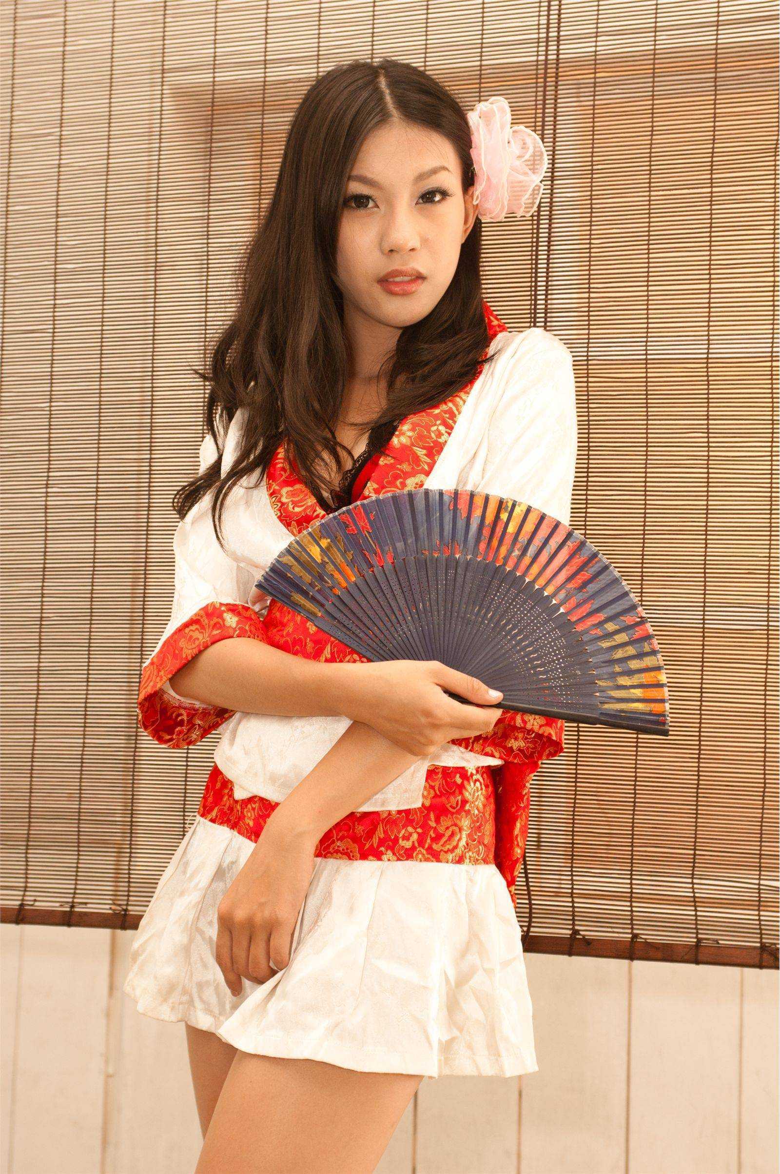 Lina - 2012.07.28 茶韵　国产高清美女图片