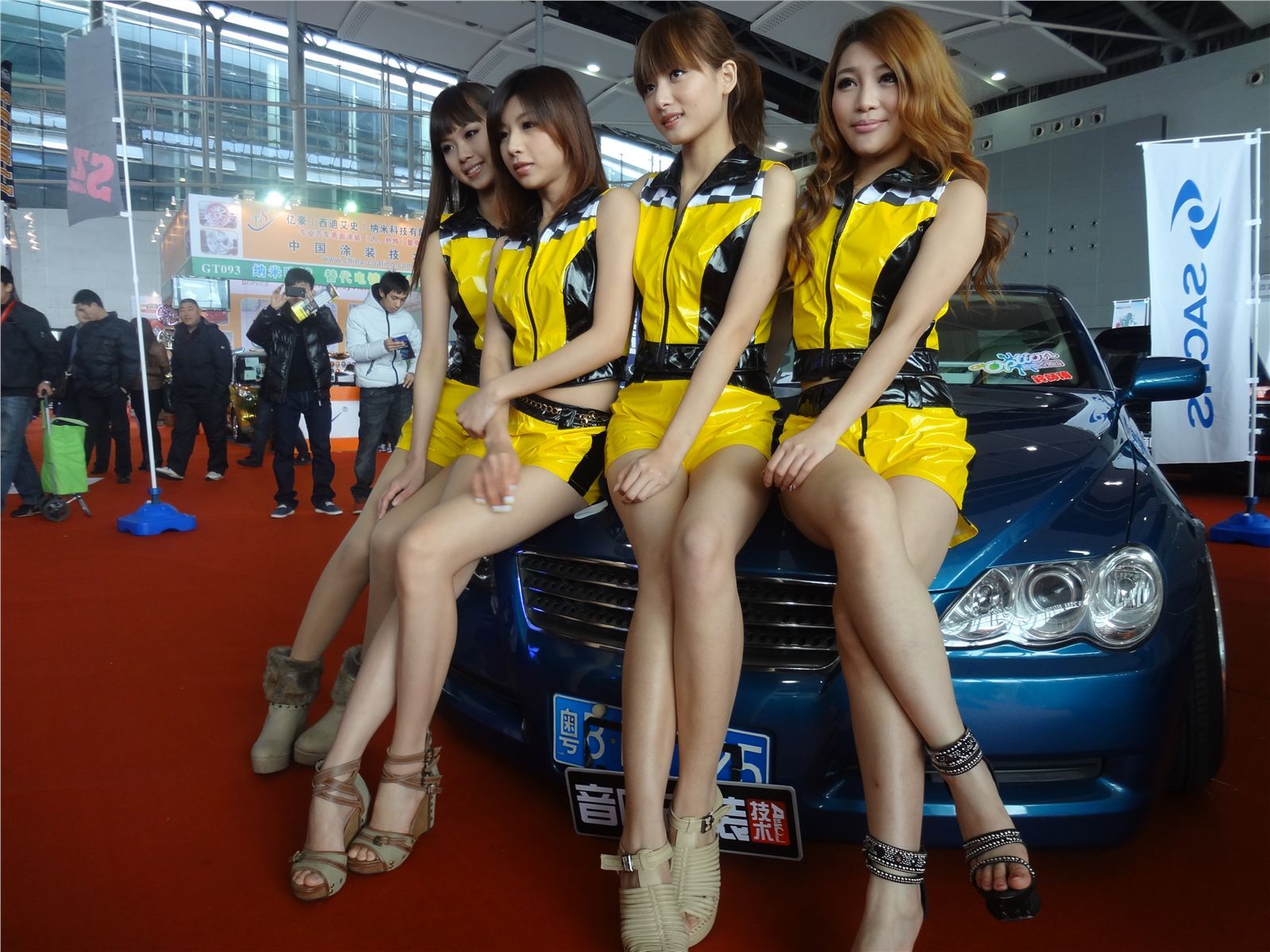 广州改装车展车模 国产美女车模写真套图 (第三套)