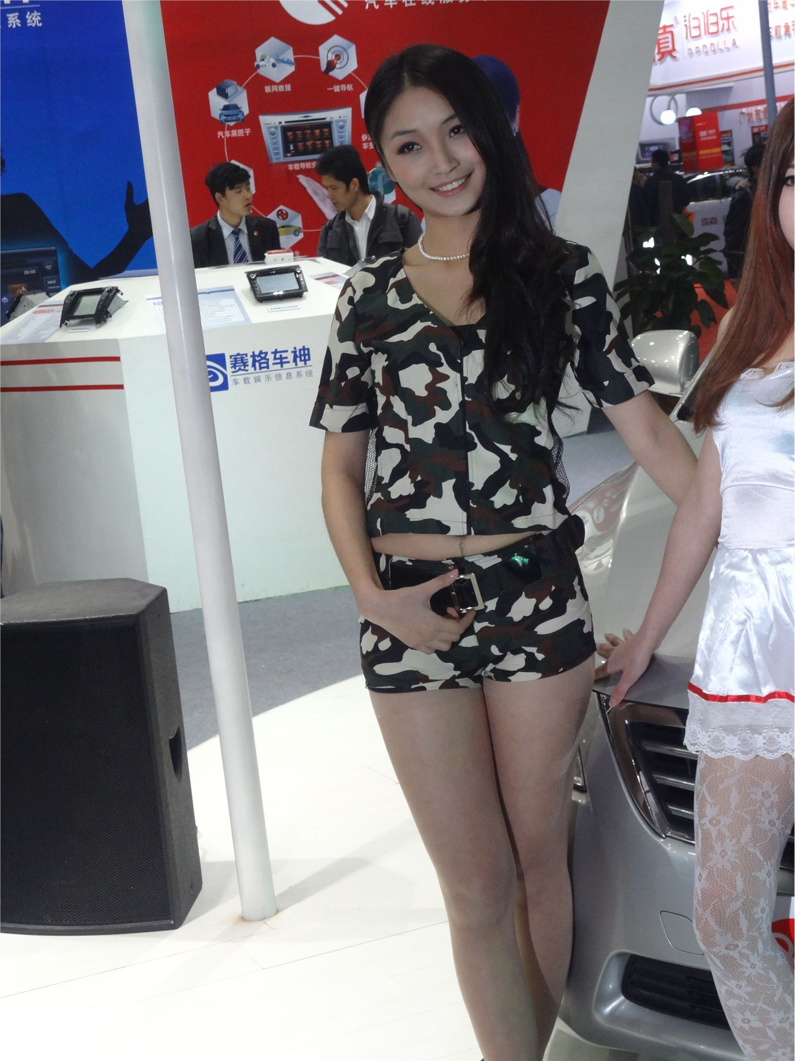 2012广州改装车展车模　国产模特车模写真套图