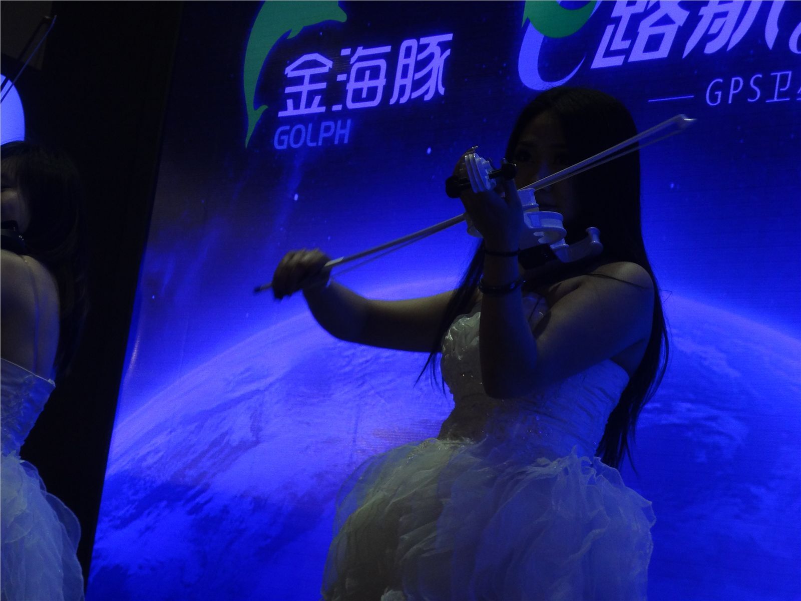 2012广州改装车展车模　国产模特车模写真套图