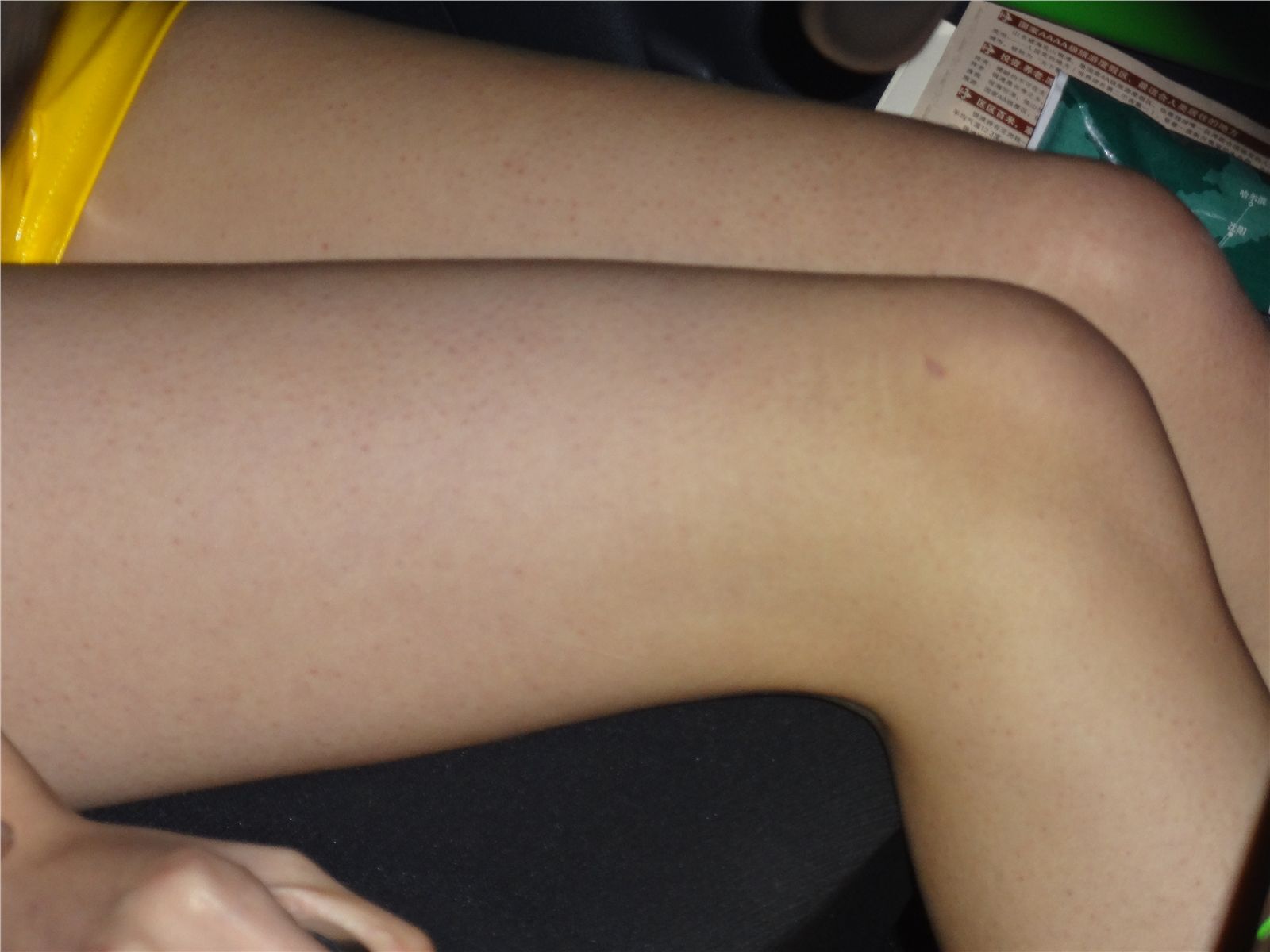 NO222012广州改装车展车模　国产性感美女模特