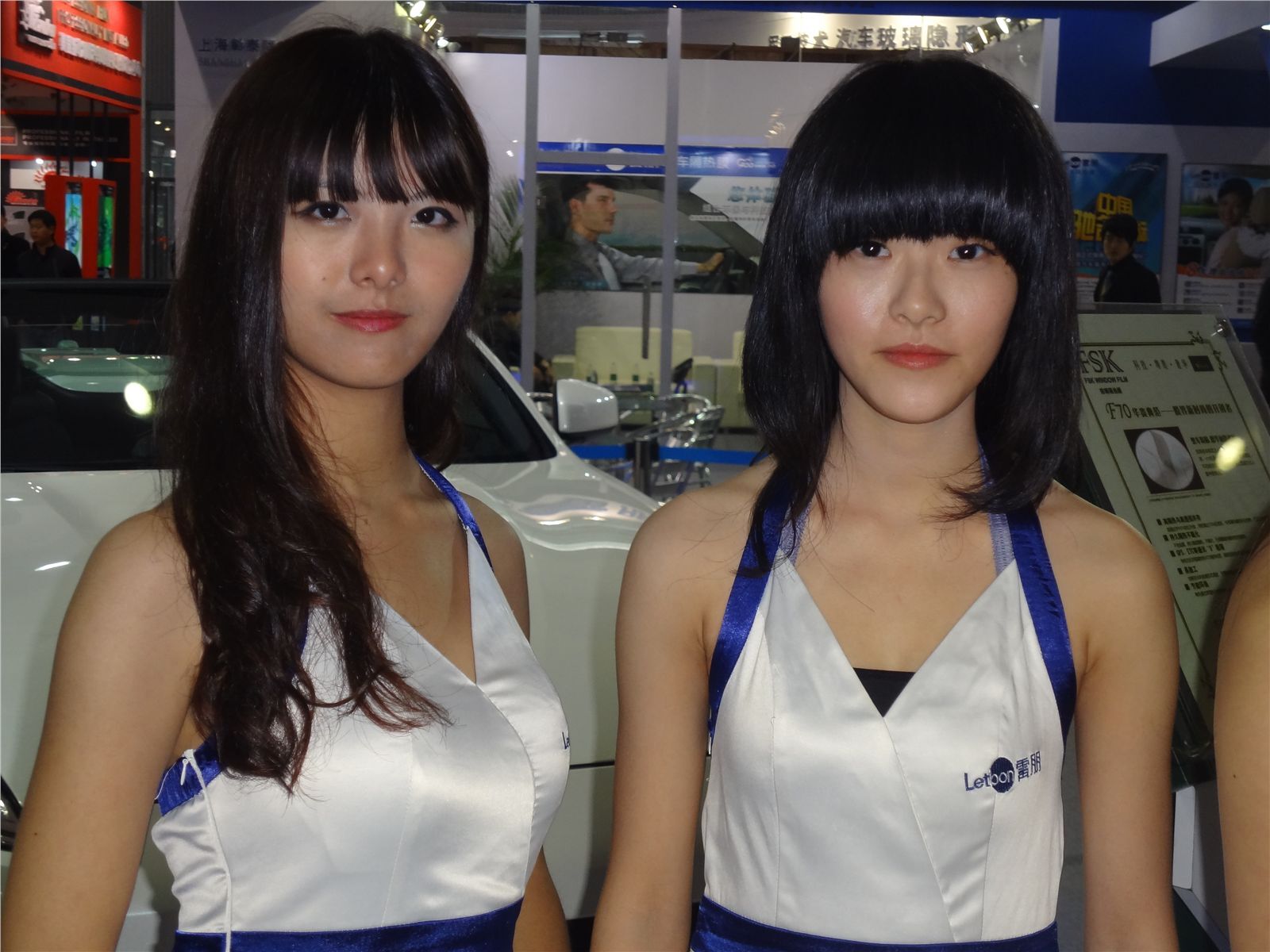 NO232012广州改装车展车模  国产美女模特