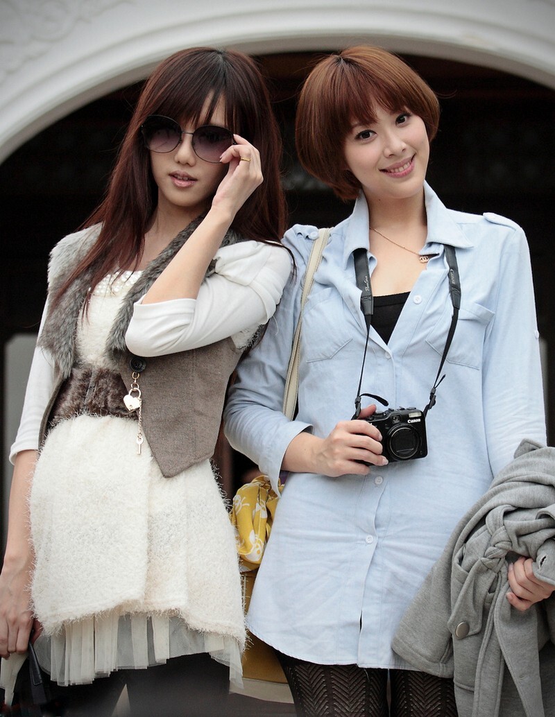 Sara 可藍 南園外拍 高清晰超大美少女图片打包下载