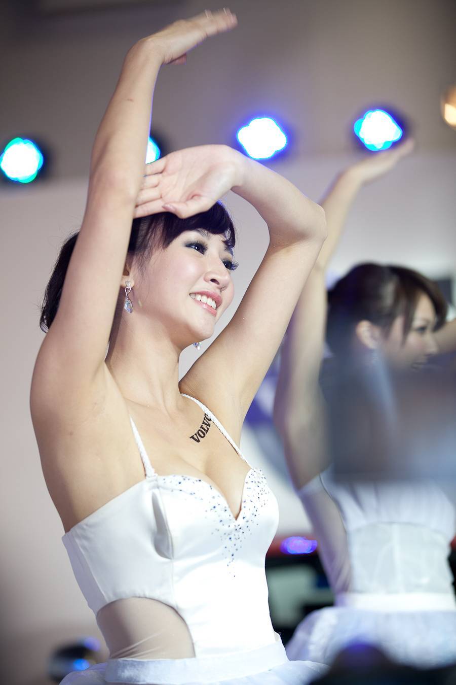 2012車展VOLVO魏靖軒(Mia) 美女模特套图