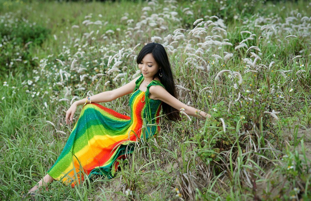 腿模模特儿Tina 沙仑比尼压光　国产写真美女唯美图片